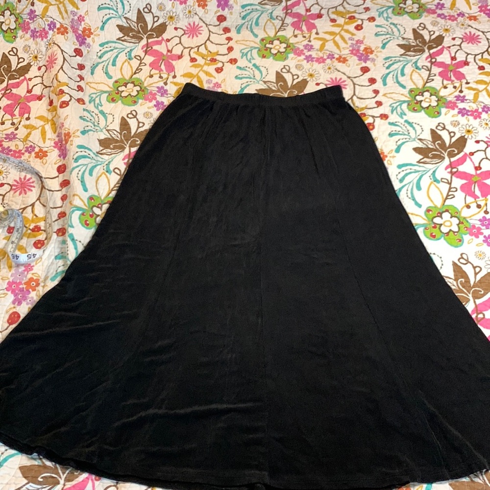 Chico’s Traveler’s black skirt